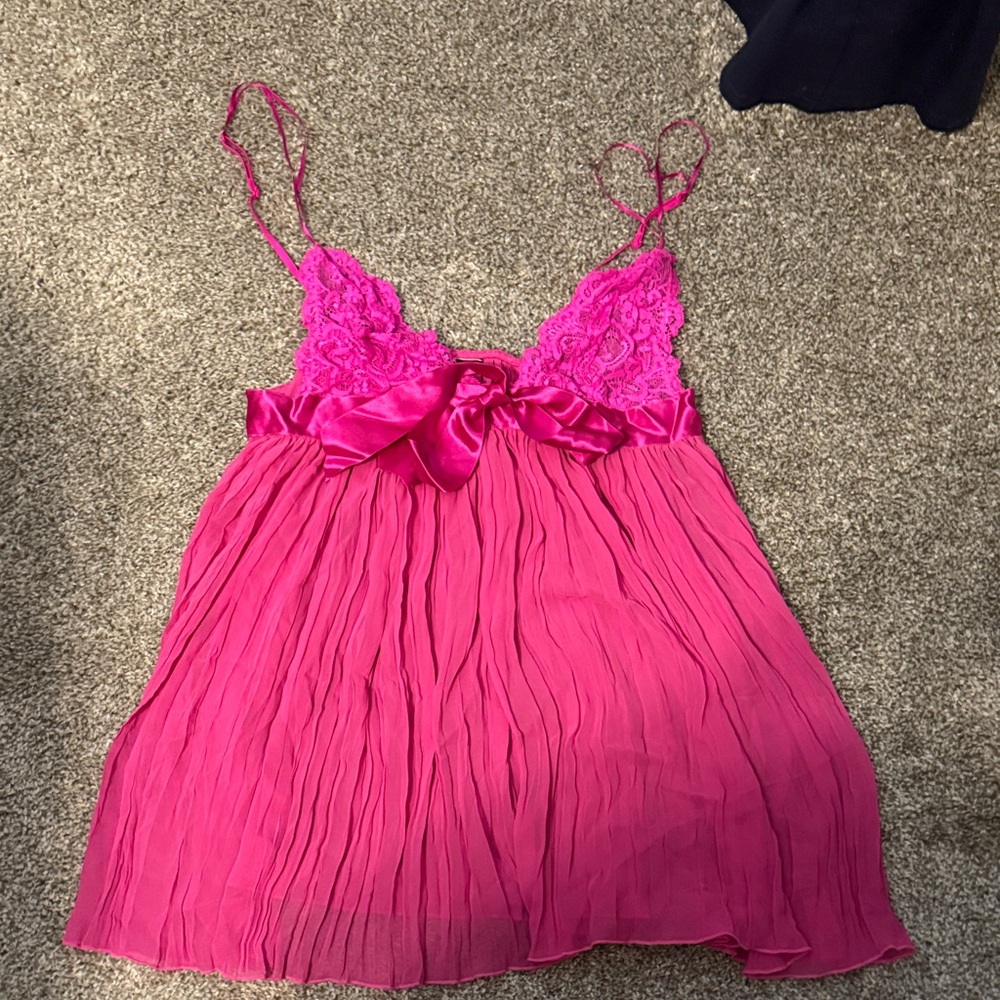 Victoria's Secret Fuchsia Lace Babydoll